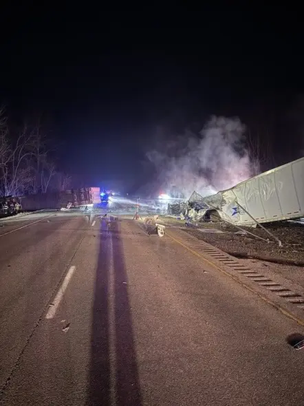 bluegrass-parkway-semi-crash