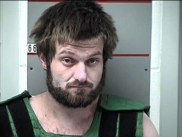 nikolas-montgomery-2