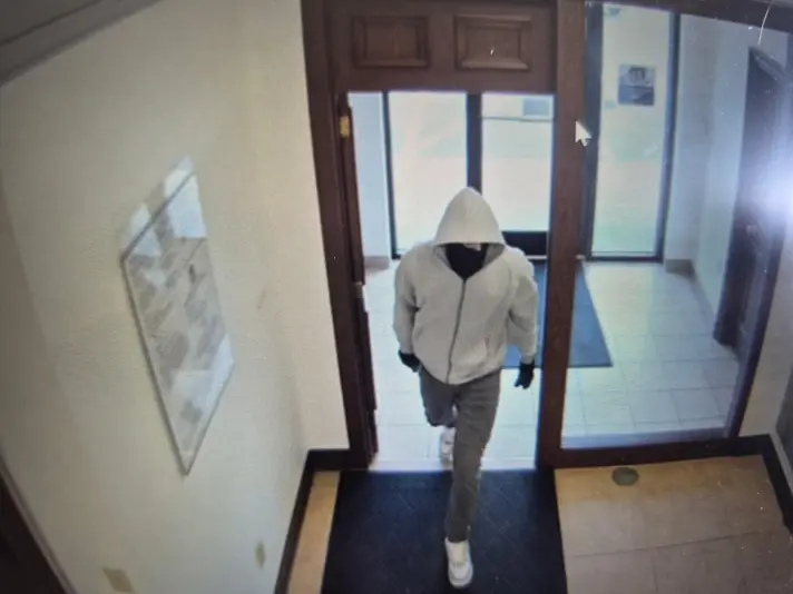 bank-robbery-suspect