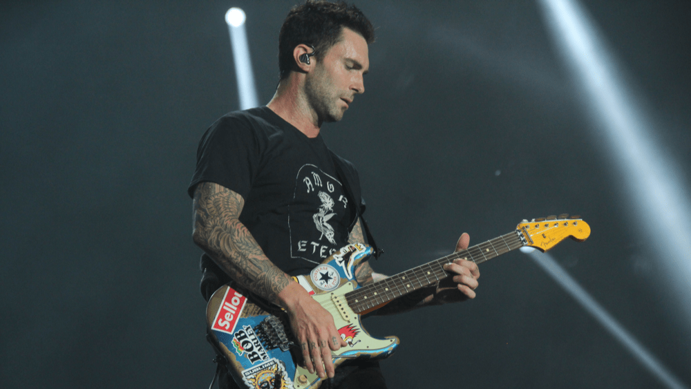 Maroon 5 To Debut New Song, \