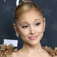 Ariana Grande at the 2025 Critics Choice Awards at Barker Hanger on February 7^ 2025 in Santa Monica^ CA