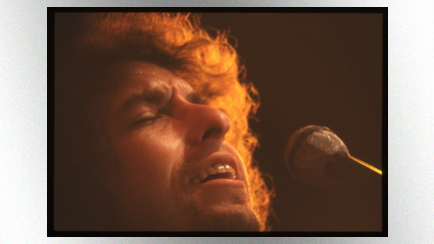 m_bobdylan630_fromtroublenomore_110117
