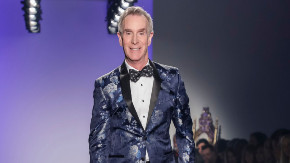 Bill Nye 'the Science Guy' marries journalist Liza Mundy - Vimarsana News