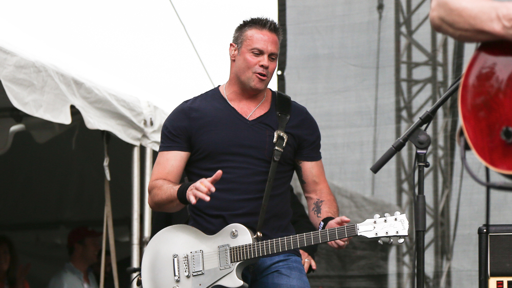 tmpe63fb7dc-13f4-4d24-93de-1b8af2be5752-jpg