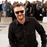 shutterstock_2298307883936403