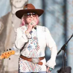 shutterstock_152772090575833