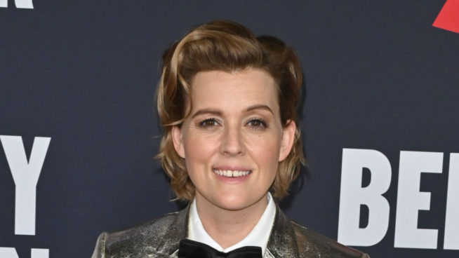 shutterstock_2257686377230389