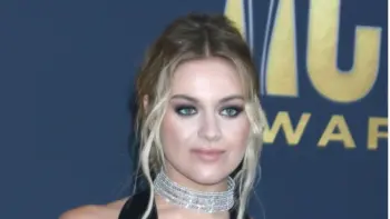 Kelsea Ballerini at the 2022 Academy of Country Music Awards Arrivals at Allegient Stadium on March 7^ 2022 in Las Vegas^ NV