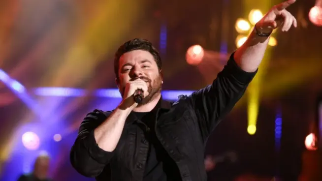 Chris Young performs in concert during the CMA Music Festival on June 10^ 2017 at Nissan Stadium in Nashville^ Tennessee.
