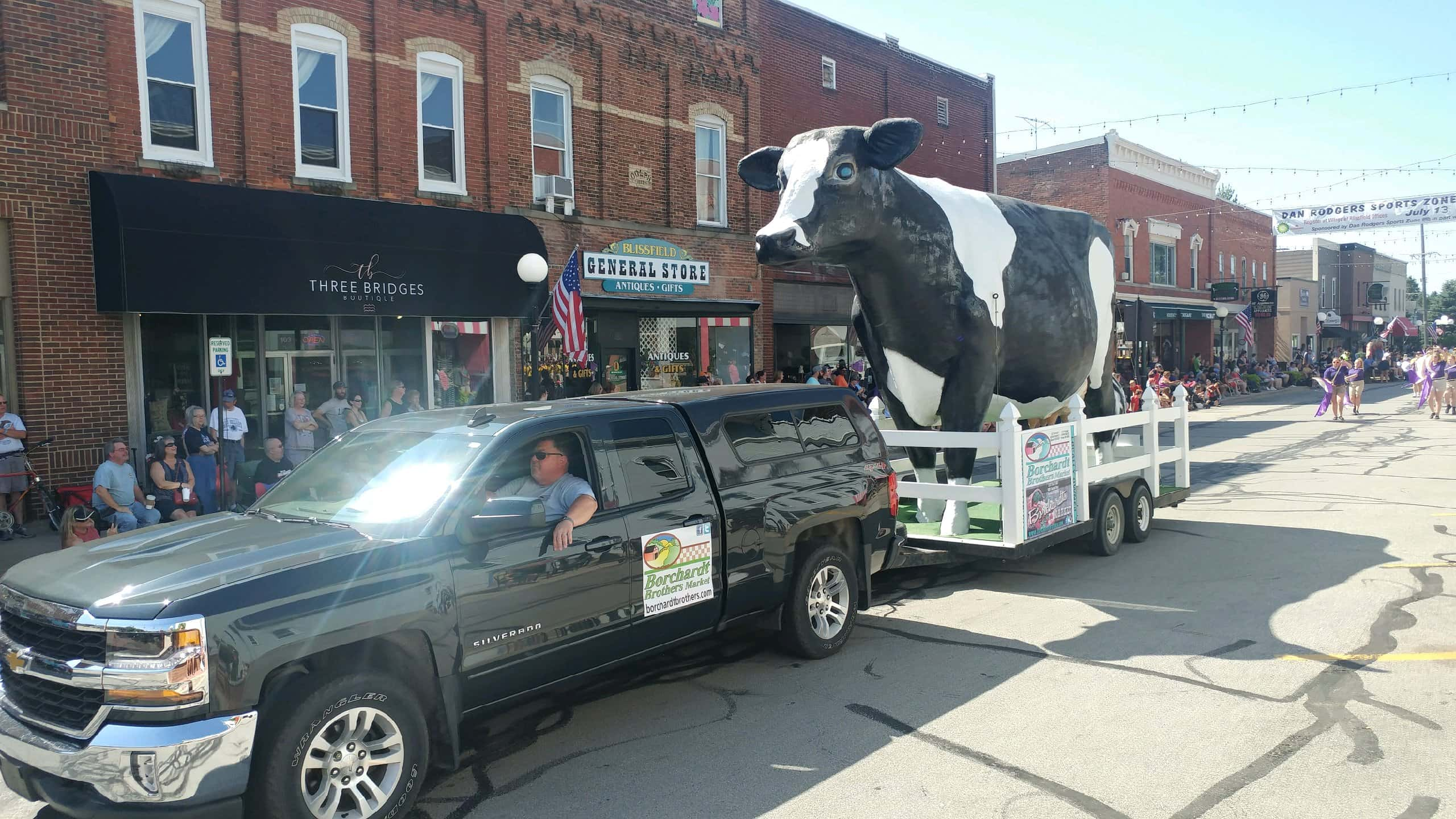 Blissfield River Raisin Festival Parade [Photos] WLENFM Radio 103.9