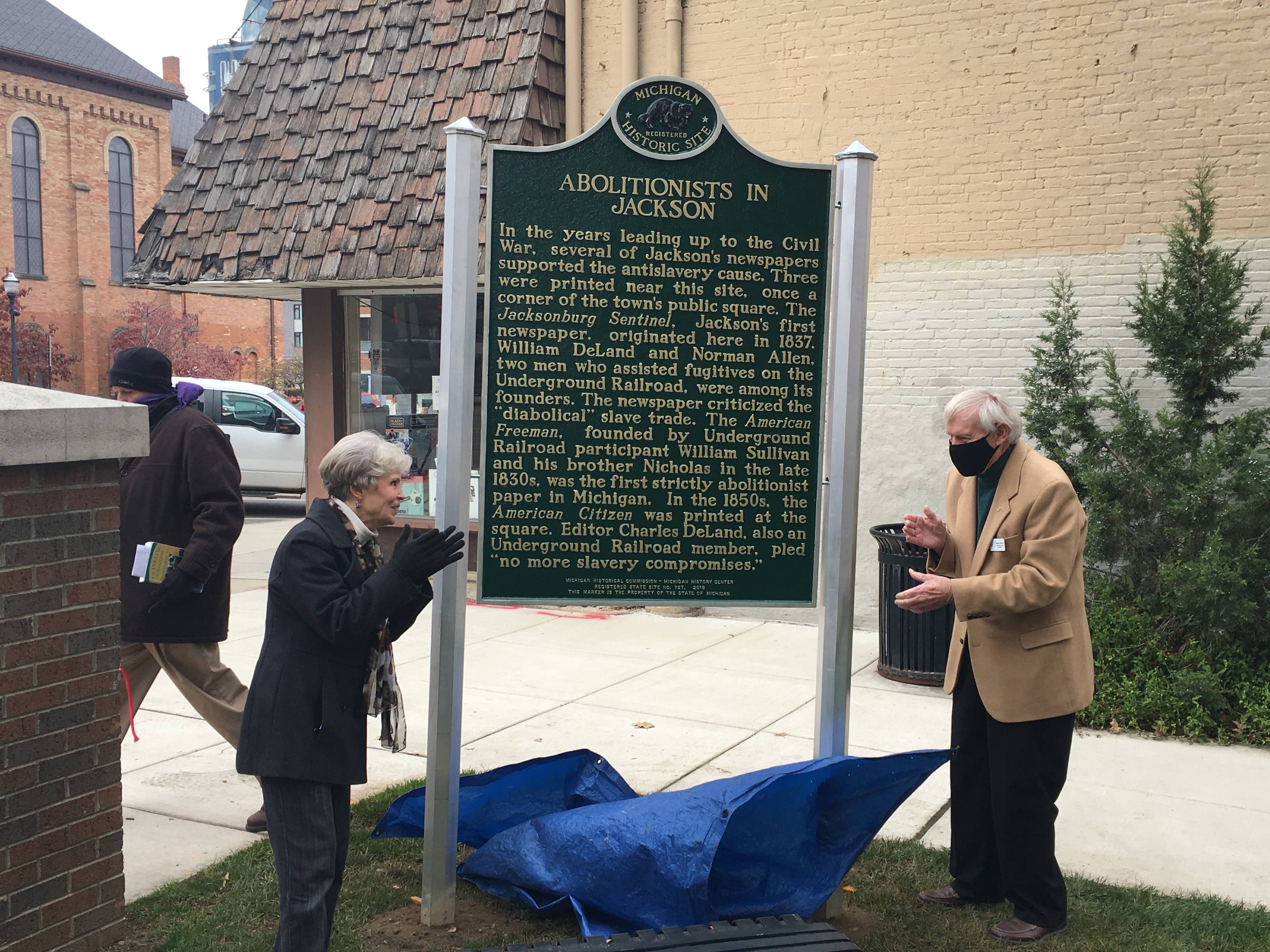 historical-marker-unveling