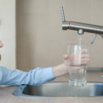 little-child-open-water-tap-kitchen-faucet-glass-of-clean-wate