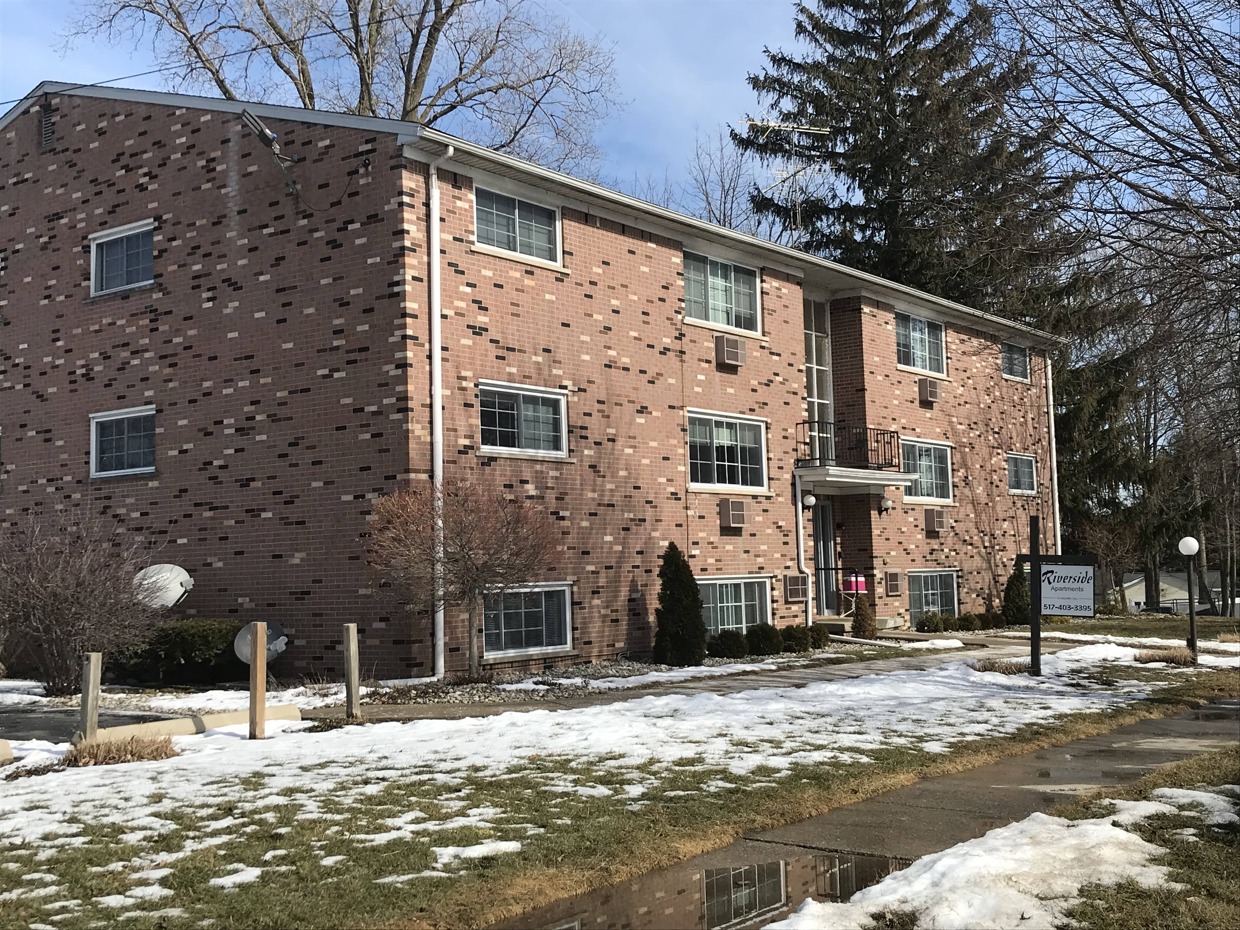 riverside-apts-2-21-22