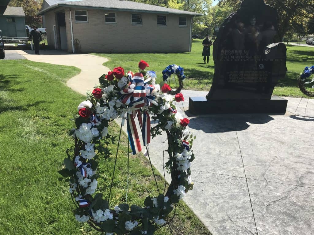 Fallen Law Enforcement Officers Honored At Memorial Service In Adrian Wlen Fm Radio 1039 