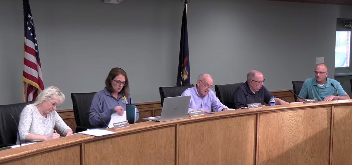 cambridge-twp-trustees-5-10-23