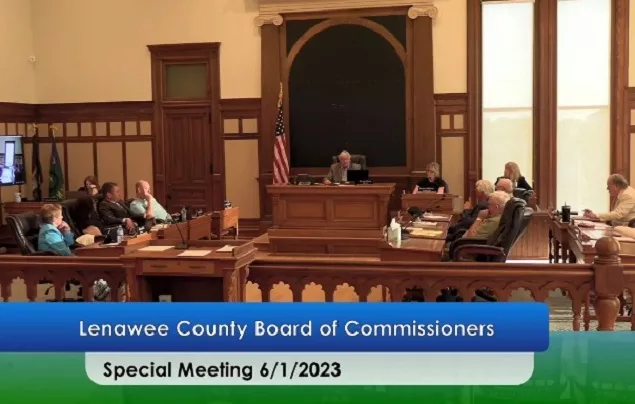 La Commissione della contea di Lenawee si è divisa 4-4 sulla votazione del contratto Lenawee Now