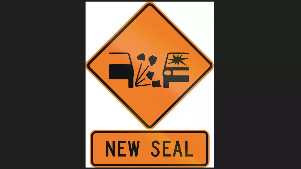 what-s-the-difference-between-a-fog-seal-and-chip-seal-road-project