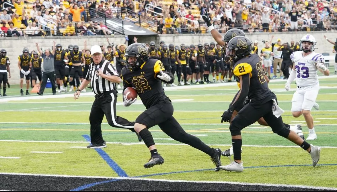 Adrian College Football Defense Shines In Homecoming Win Vs Bluffton