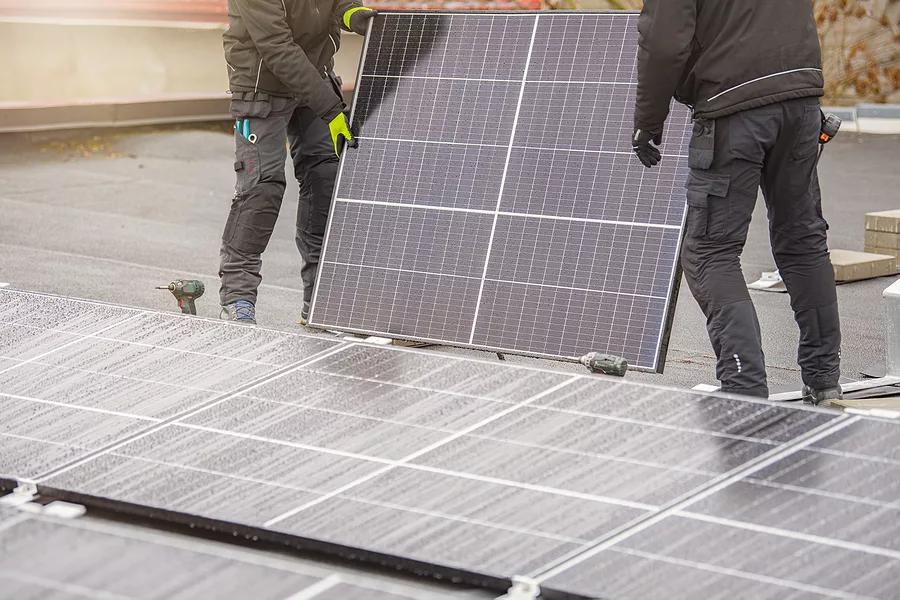 the-process-of-installing-solar-panels-solar-panel-installers-w