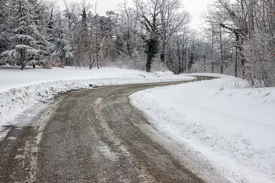 winter-road-care-2