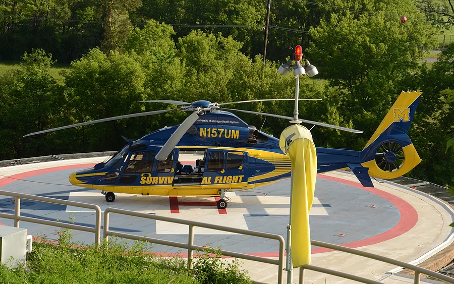 university-of-michigan-survival-flight-helicopter-2014