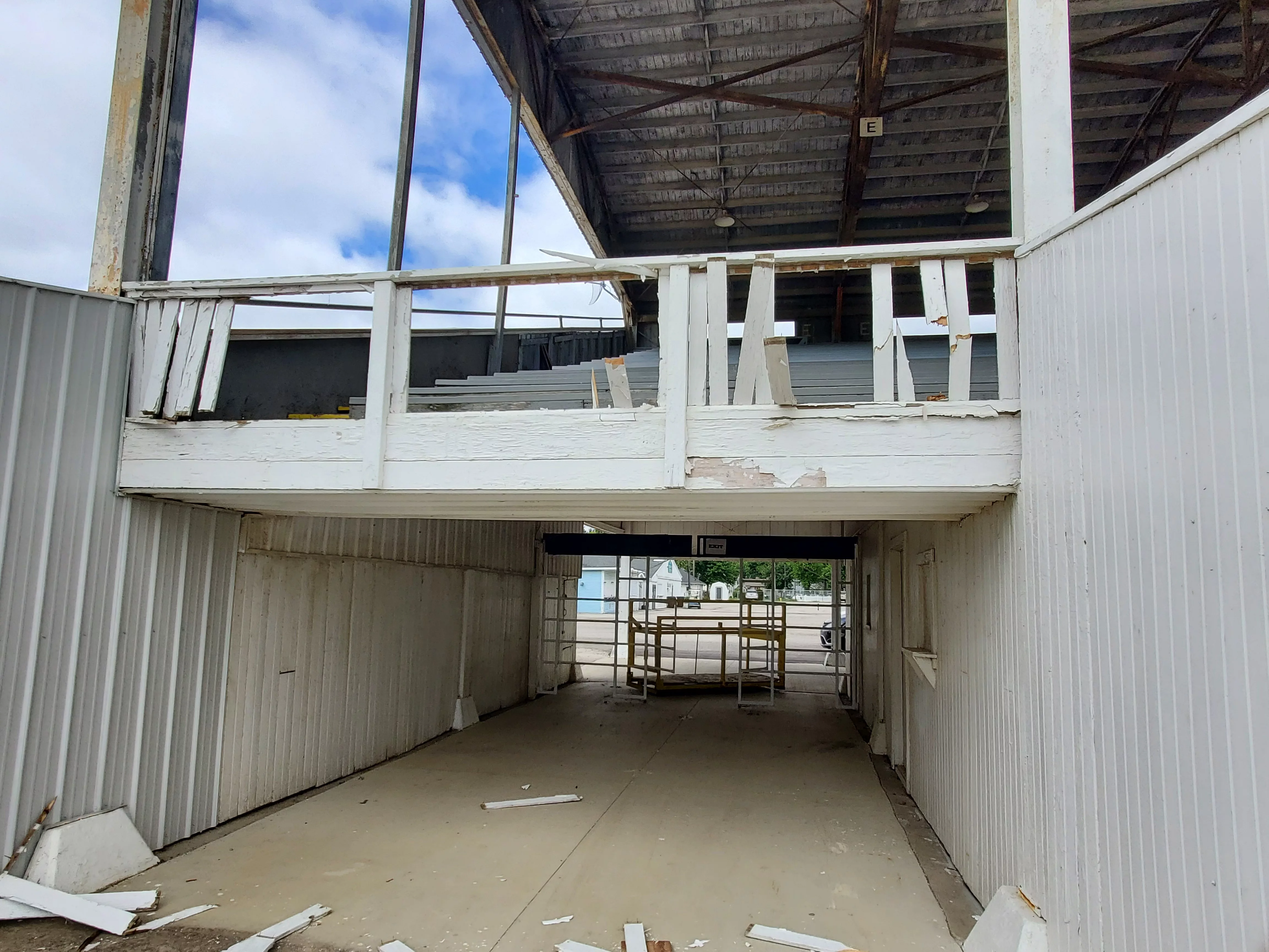 grandstand-1