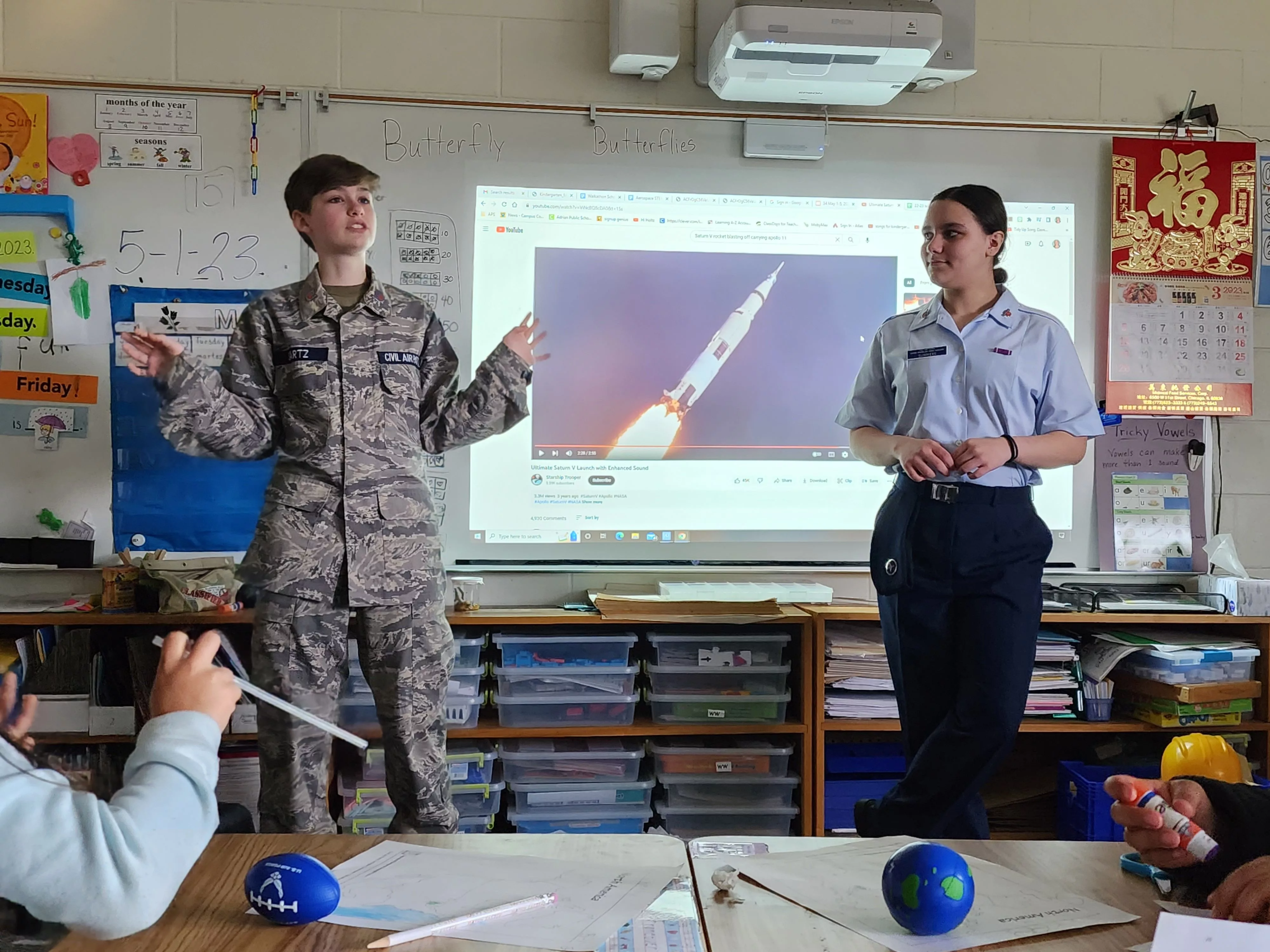 prairie-1-st-grade-with-cap-cadet-intructors-anna-and-abigail-1