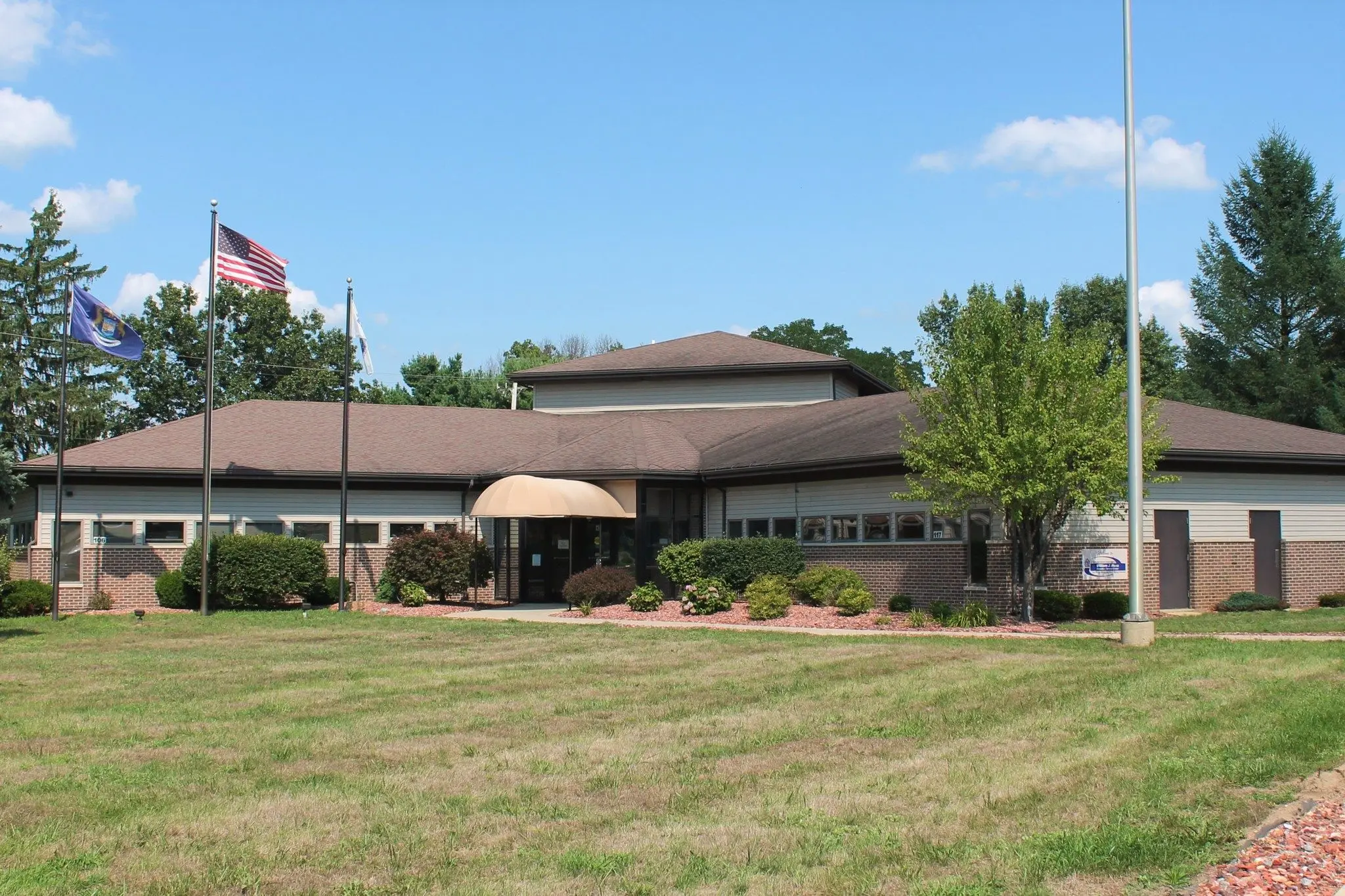 lisd-building
