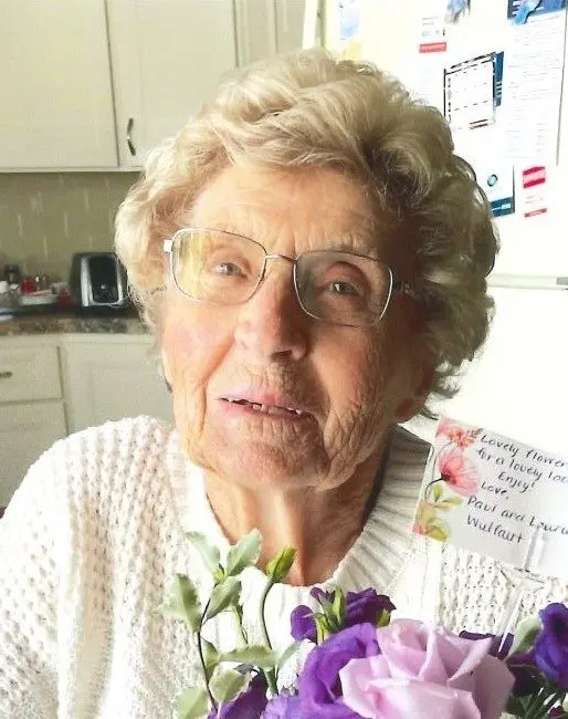helens-obit-photo-cropped