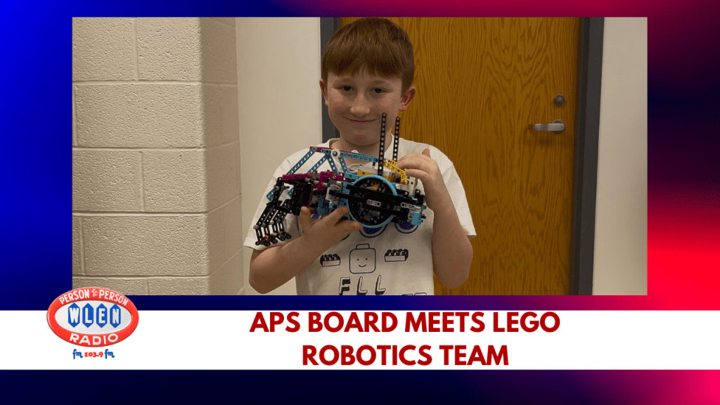 APS Board Meets Lego Robotics Team