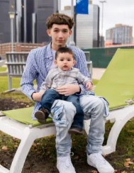 Kamari Amir Marinez – Adrian