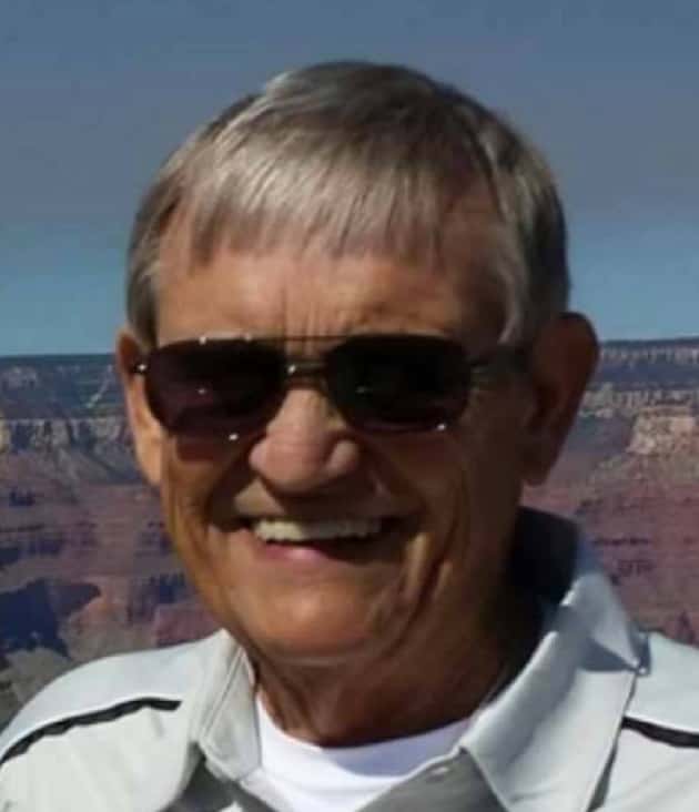 Community Remembers Wellknown Banker WKDZ Radio