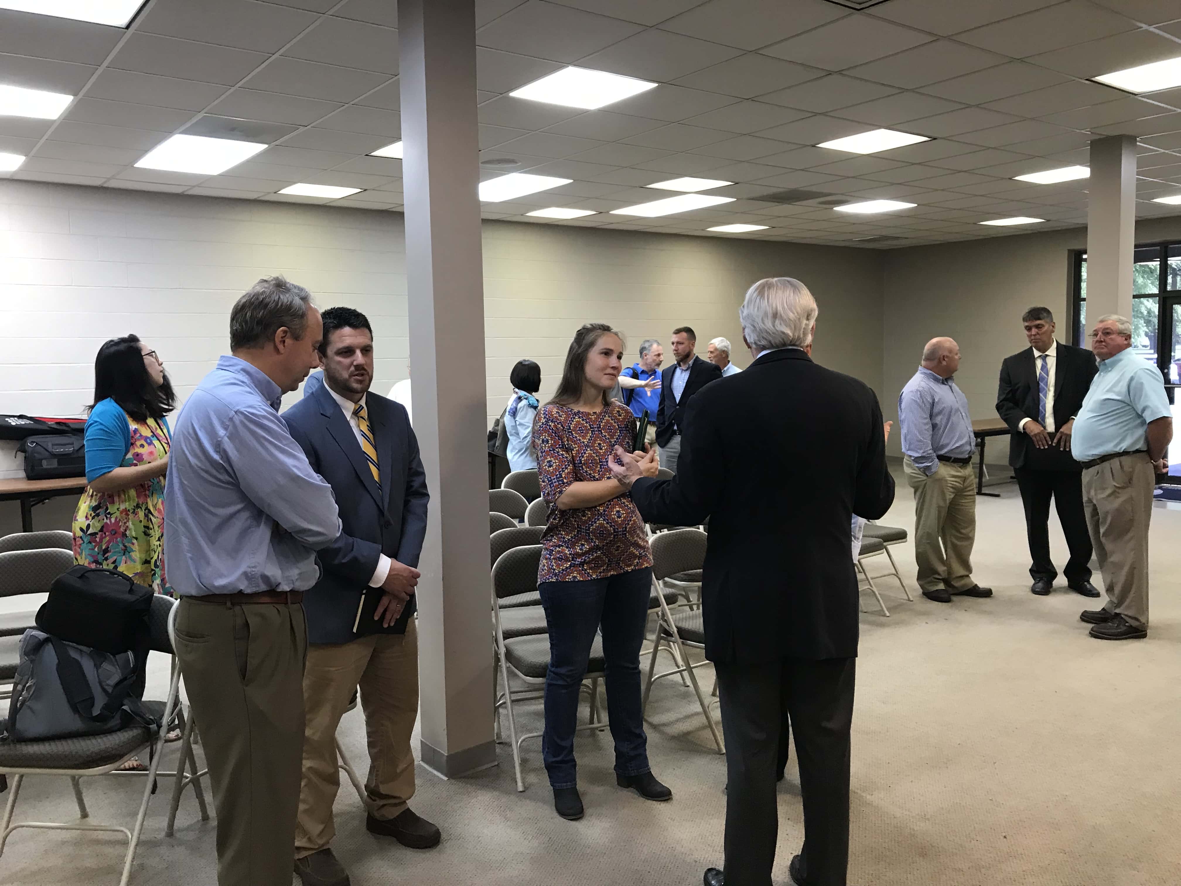 McConnell And Other Officials Discuss Asian Carp Problem WHVOFM