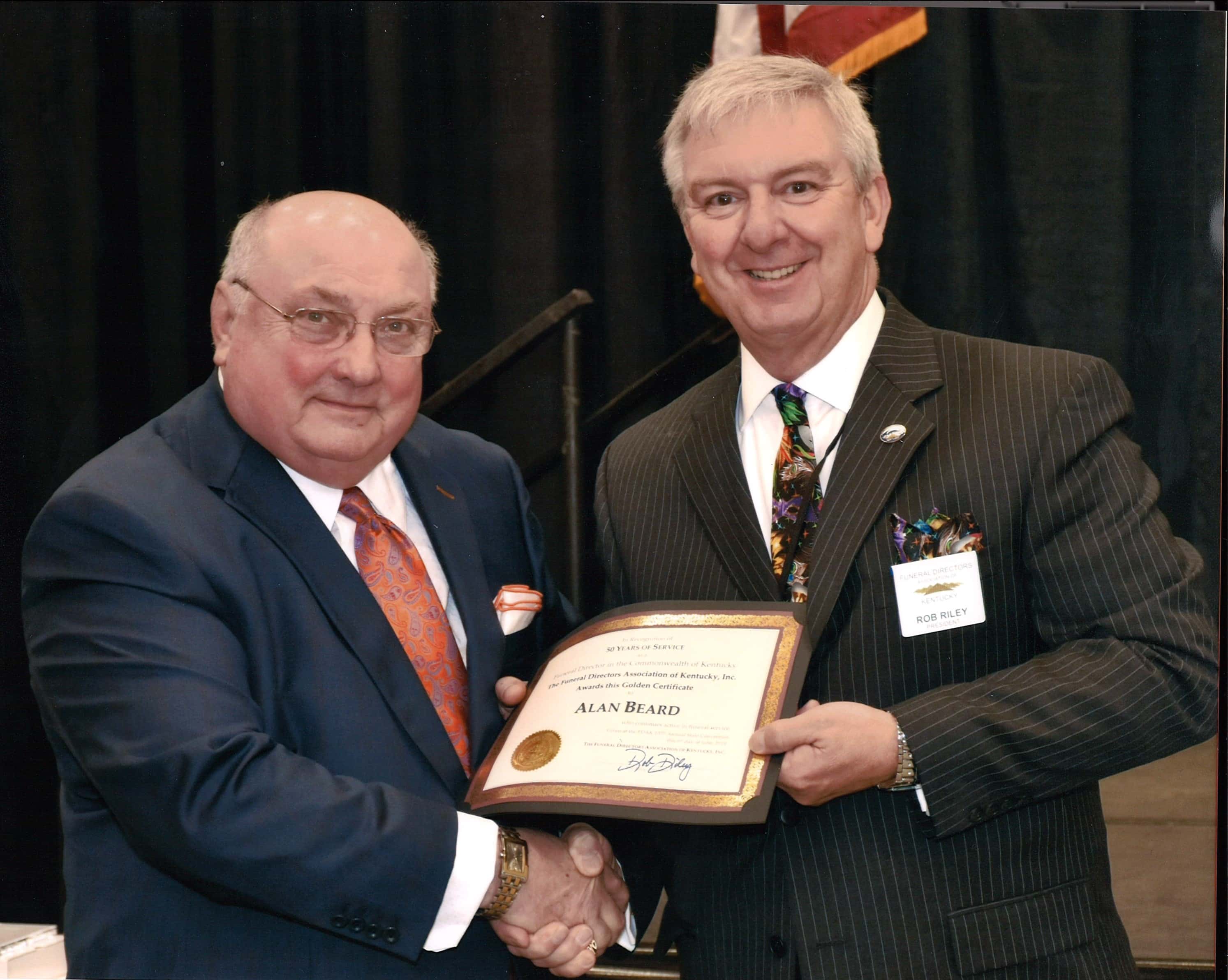 Beard Honored By KY Funeral Directors Association WHVOFM