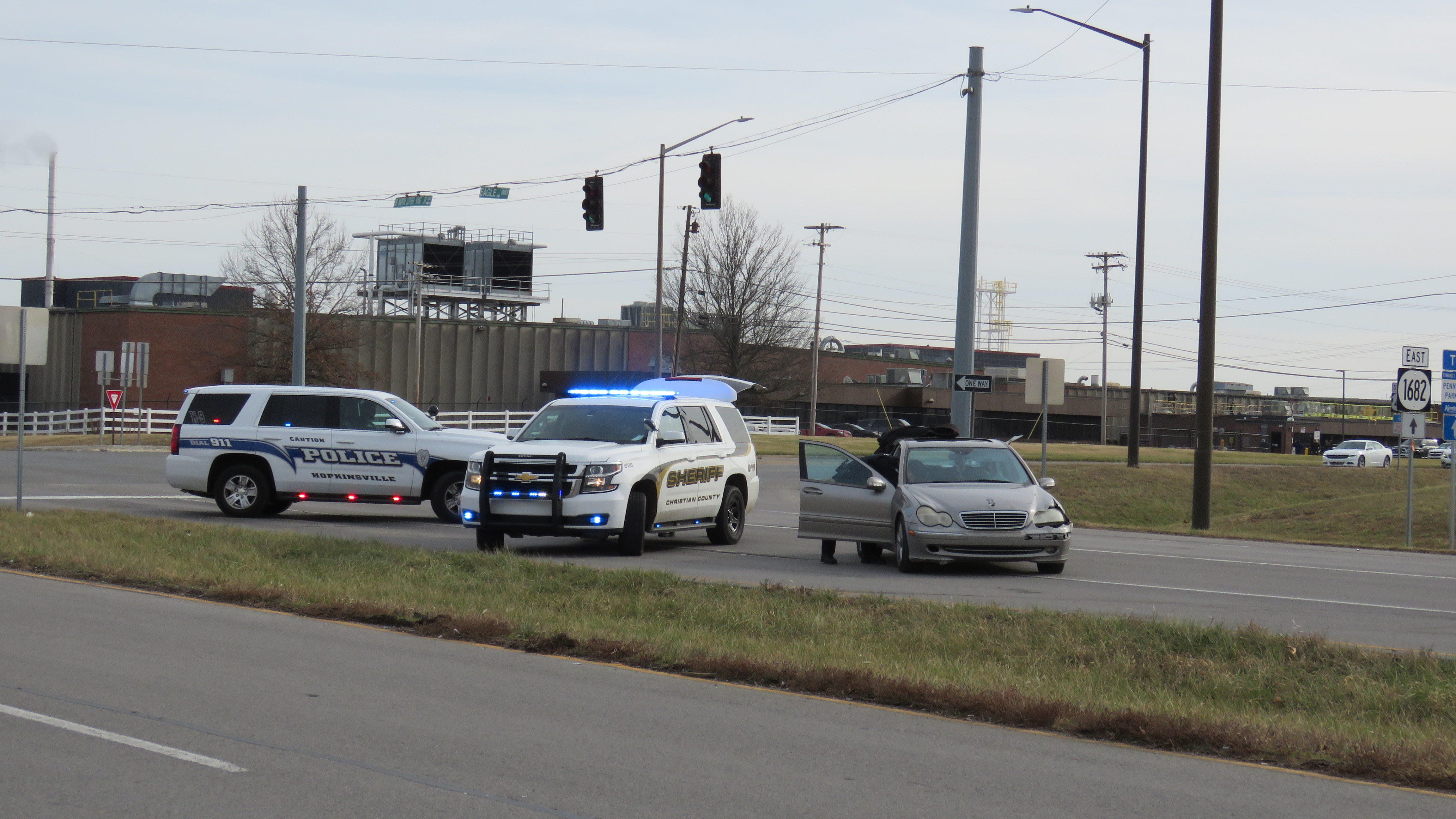 Man Charged After Short Police Pursuit In Hopkinsville | WKDZ Radio