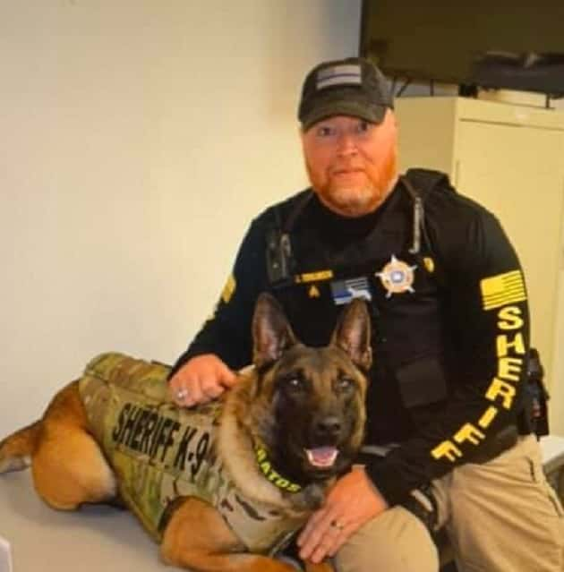 Tcso K9 Receives Donation Of New Body Armor Whvo Fm