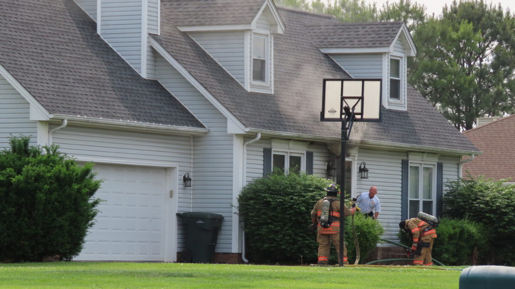 Home Damaged, Cats Saved In Hopkinsville House Fire (w/VIDEO) - Vimarsana News