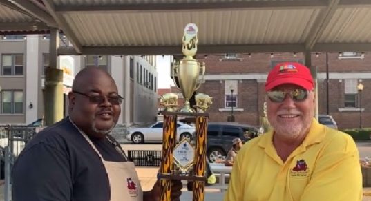 Kinfolk Catering Racks Up Two Awards At Squealin' in the Square Festival - Vimarsana News