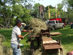 2021-hop-antique-tractor-show-1