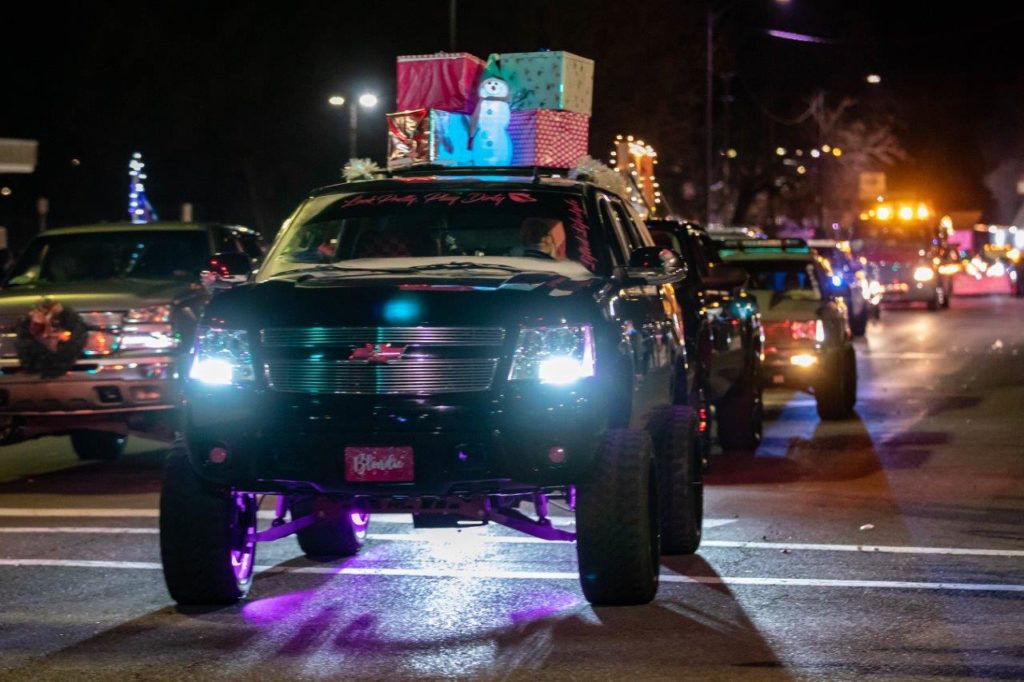 Hopkinsville Christmas Parade 2022 Route Photos – 2021 Hopkinsville Christmas Parade | Whvo-Fm