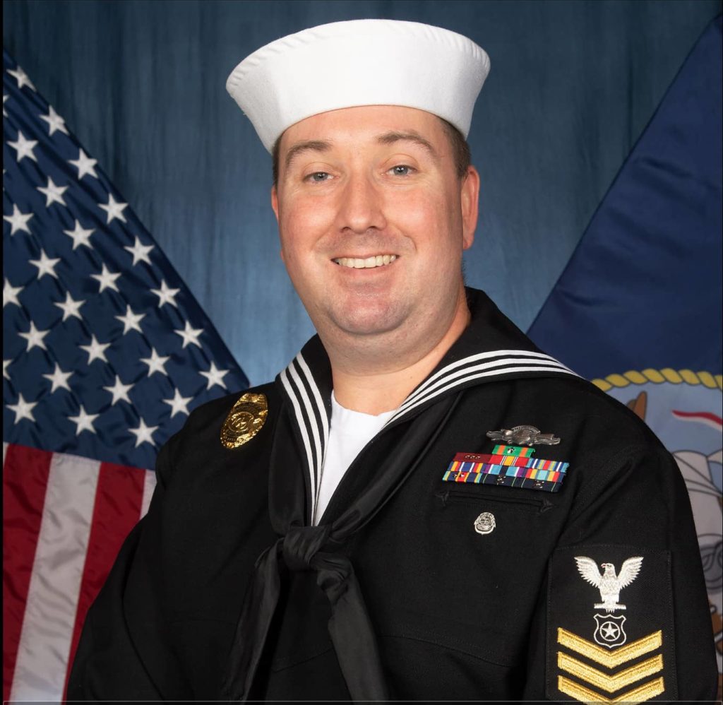Hopkinsville Native Commander, Navy Installations Command's Sailor of the Year - Vimarsana News
