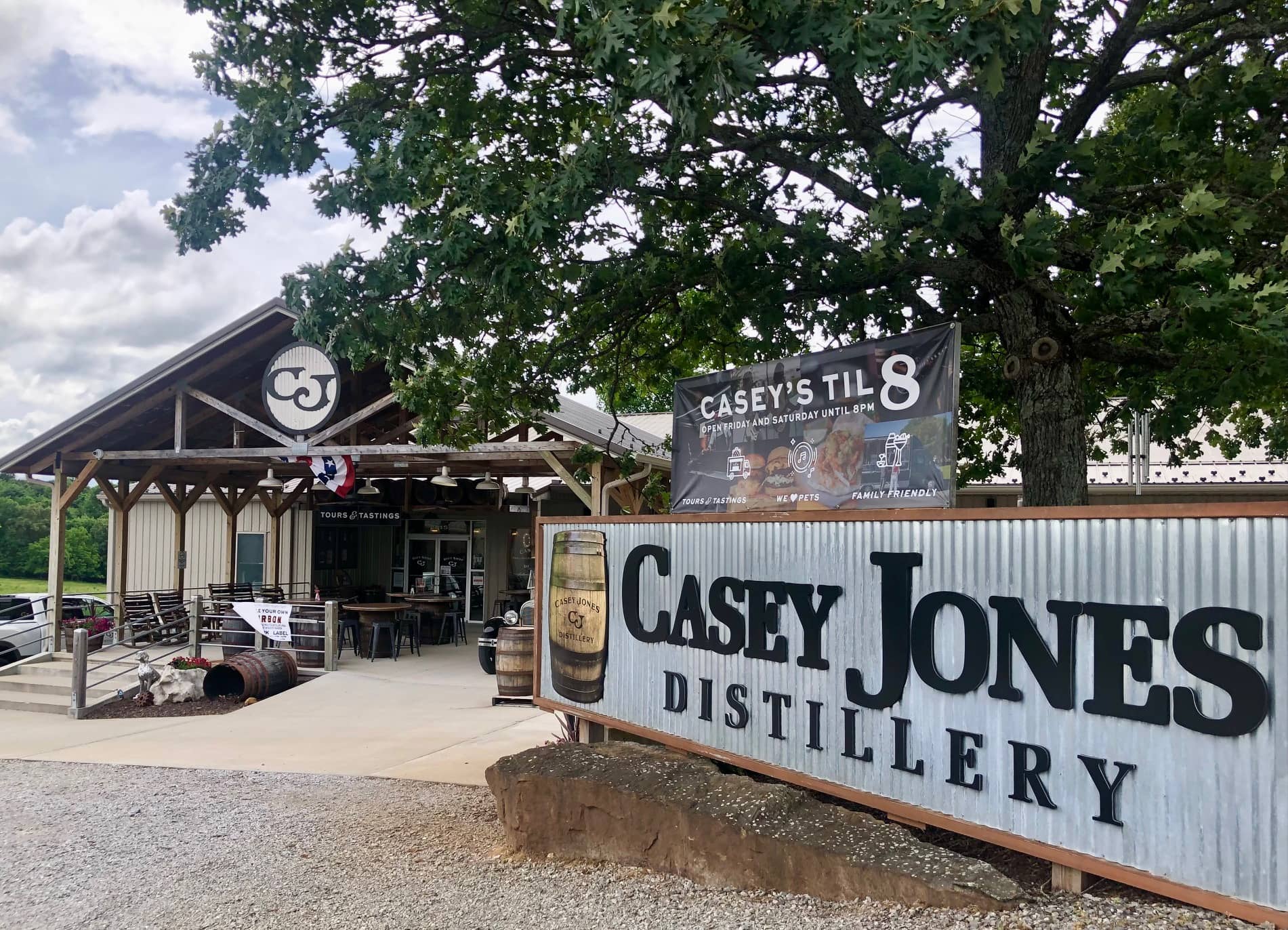 CASEY'S CORNER GIFT SHOP ITEMS — Casey Jones Distillery