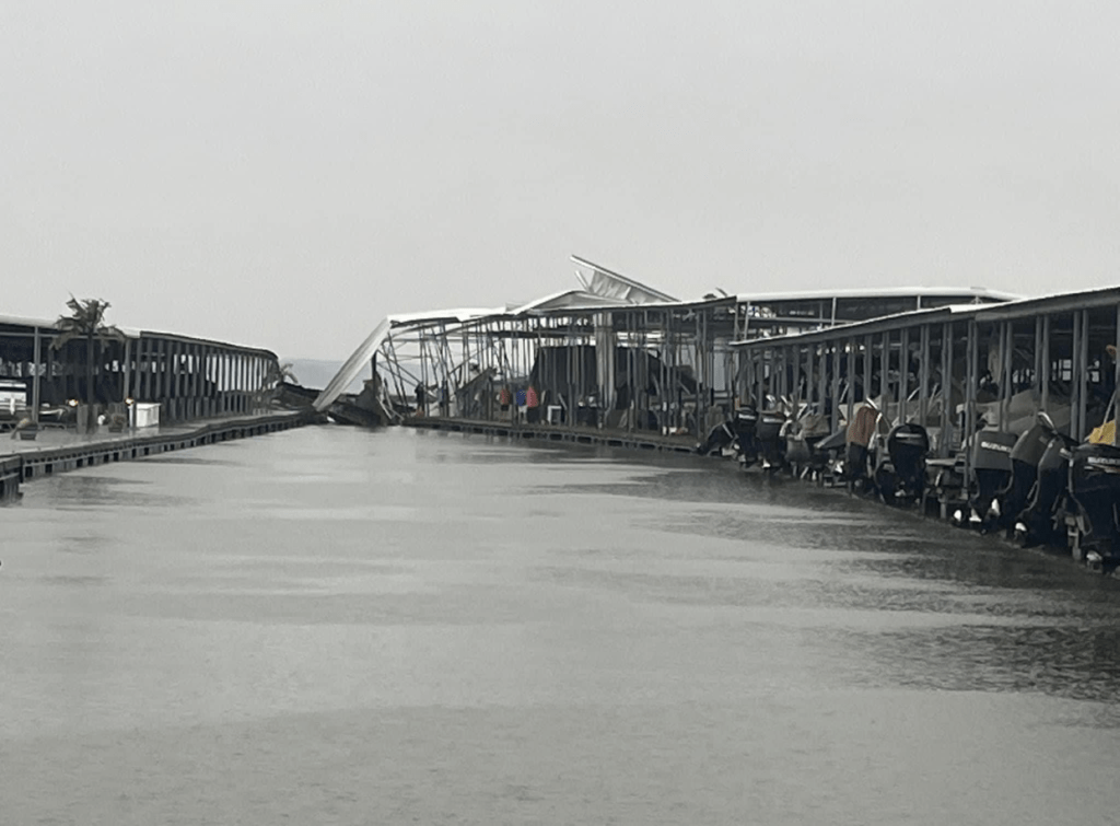 Storm Damage Reported At Hu B's In Kuttawa WPKY