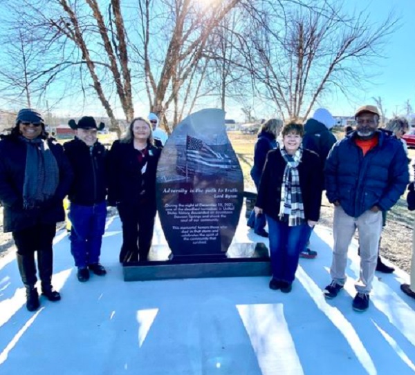Tornado Memorial Unveiled In Dawson Springs WKDZ Radio
