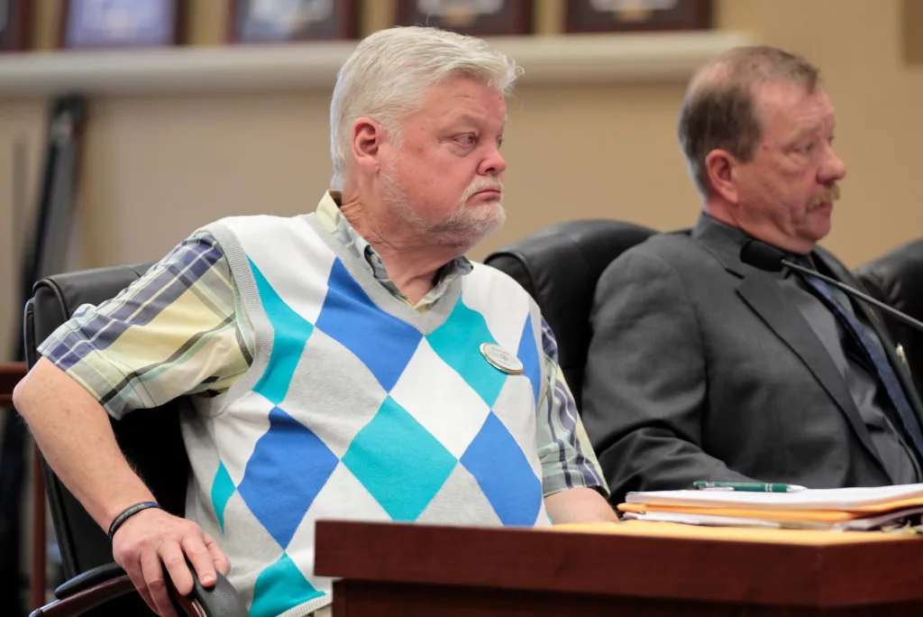 Large Contingent Seeks Library & Rights Commission Funding Be Reinstated In Christian County Budget - Vimarsana News