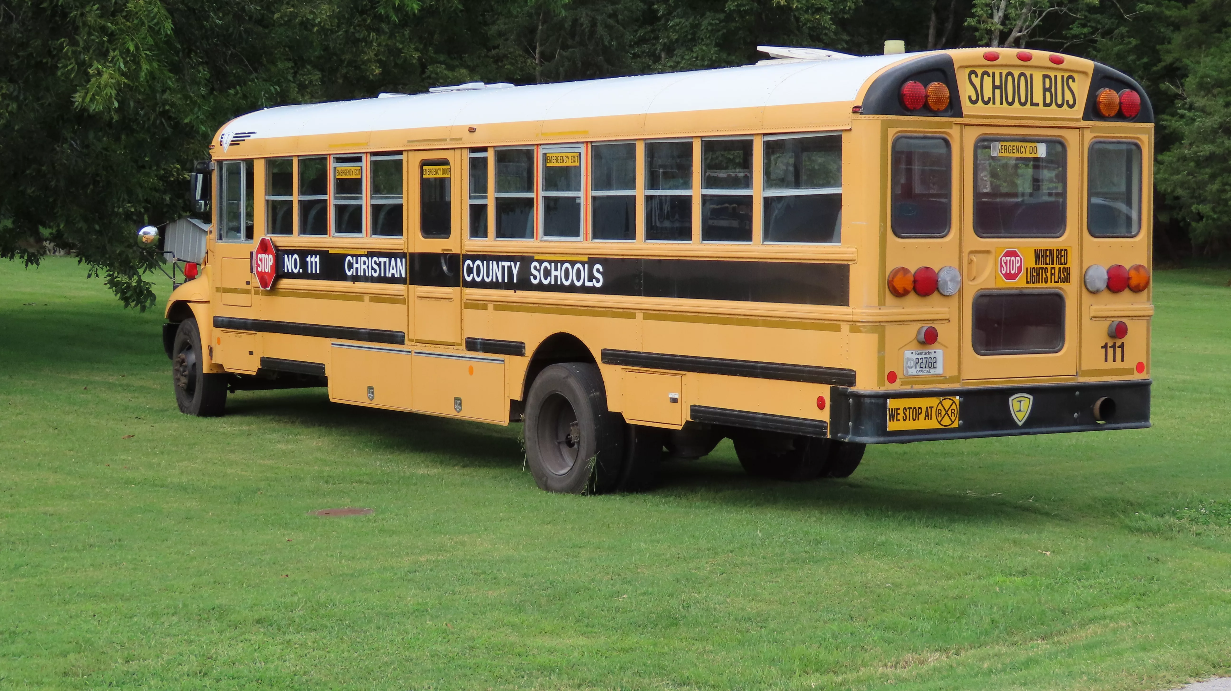 Only Minor Injuries In Christian County School Bus Crash | WKDZ Radio