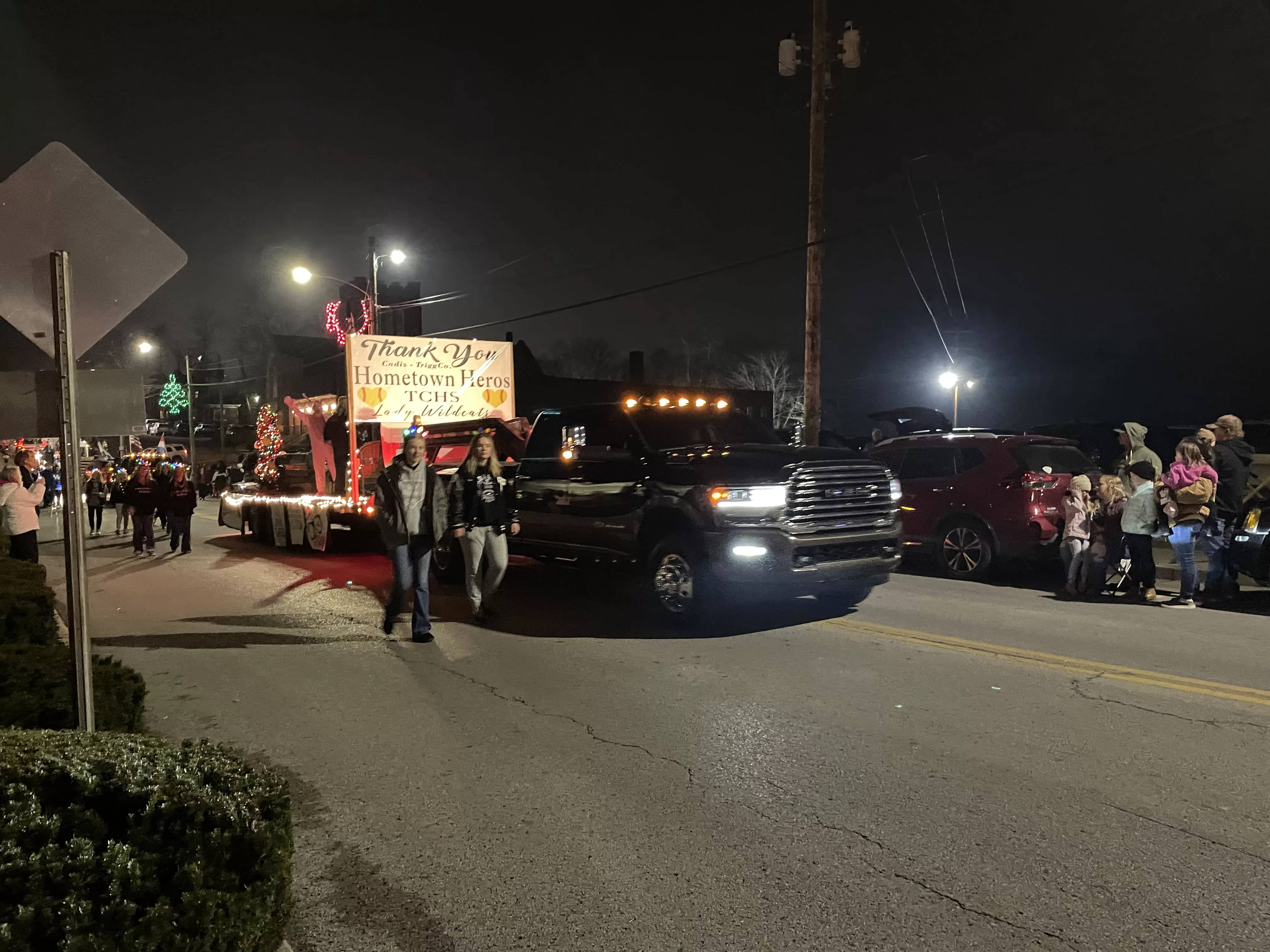 Hometown Heroes The Stars Of Cadiz Christmas Parade (w/PHOTOS) WKDZ Radio