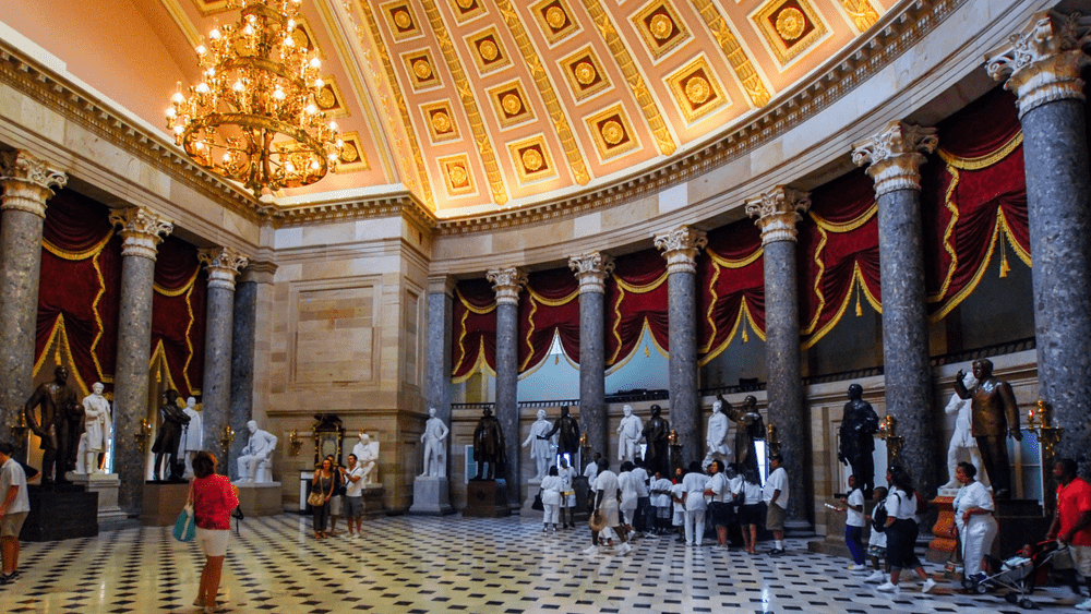 State of Virginia takes back Robert E. Lee statue from U.S. Capitol - Vimarsana News