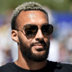 shutterstock_2182457805516356