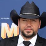 shutterstock_1069387838-2